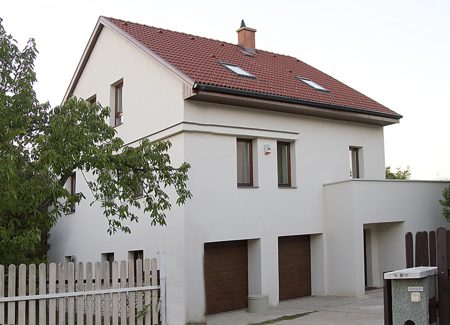 Diósd, családi ház