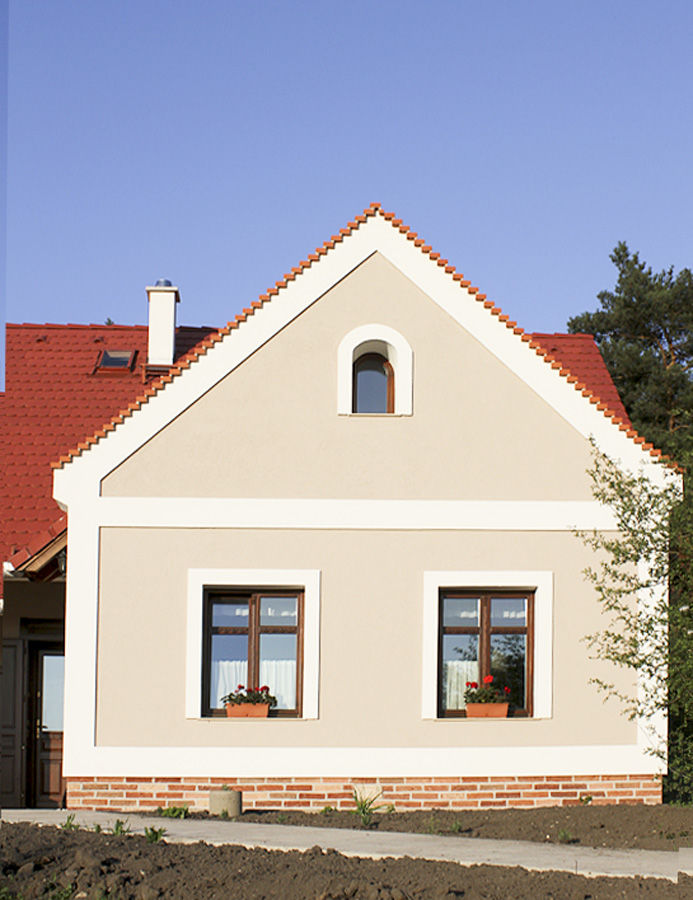 Tinnye, családi ház