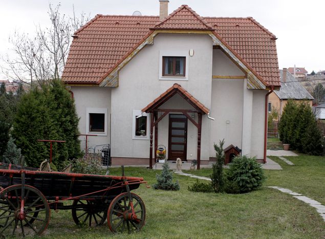 Zsámbék, családi ház 4.