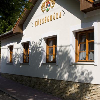 Perbál, Polgármesteri Hivatal